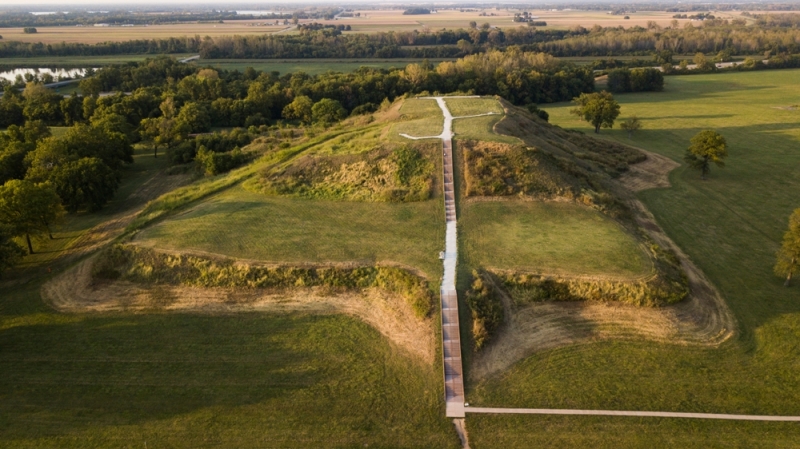 arheologi-900-let-nazad-indejcy-perepravili-za-180-km-derevo-vesom-v-5-t-a94f3e1.jpg